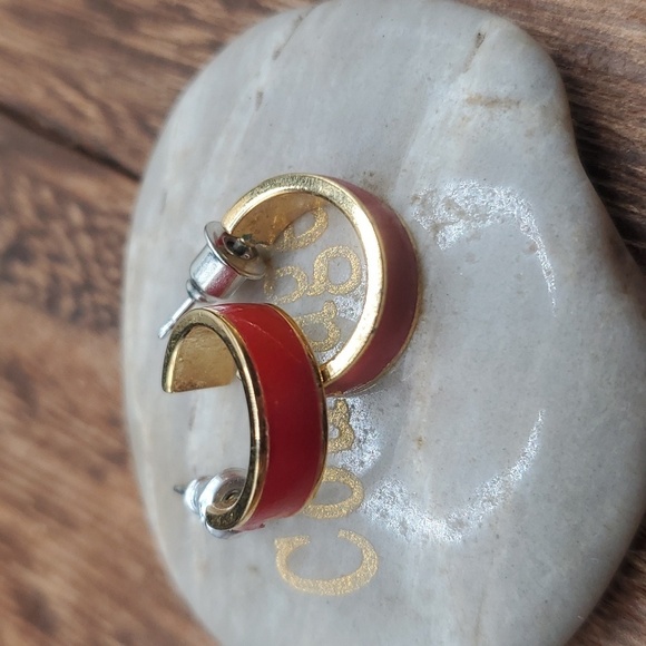 E980 retro red half hoop earrings‎